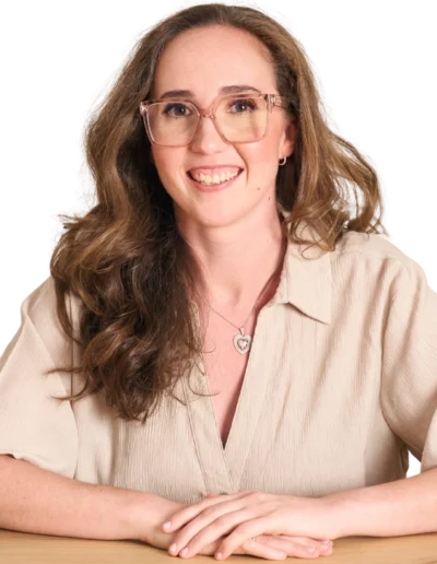 Chica mirando al frente